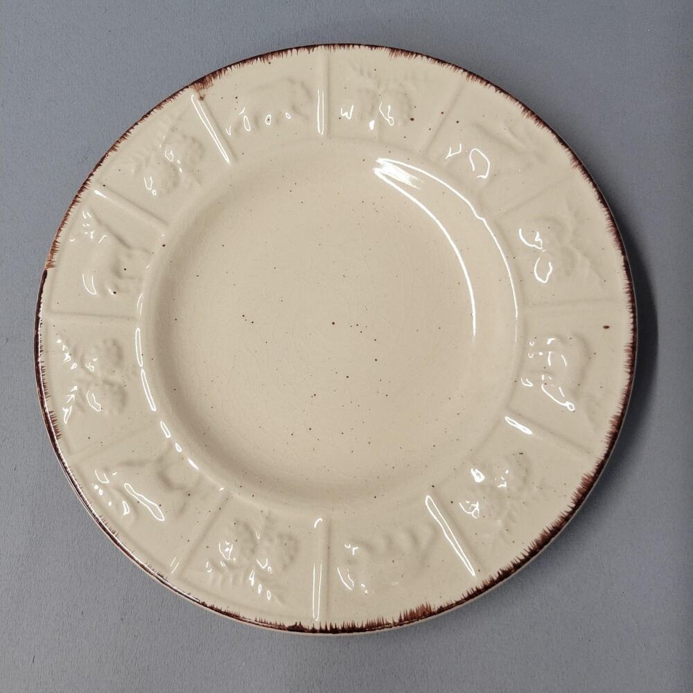 Bass Pro Shops Wilderness Salad Plate 7.5" Crackle Glaze Wildlife Animal Ceramic